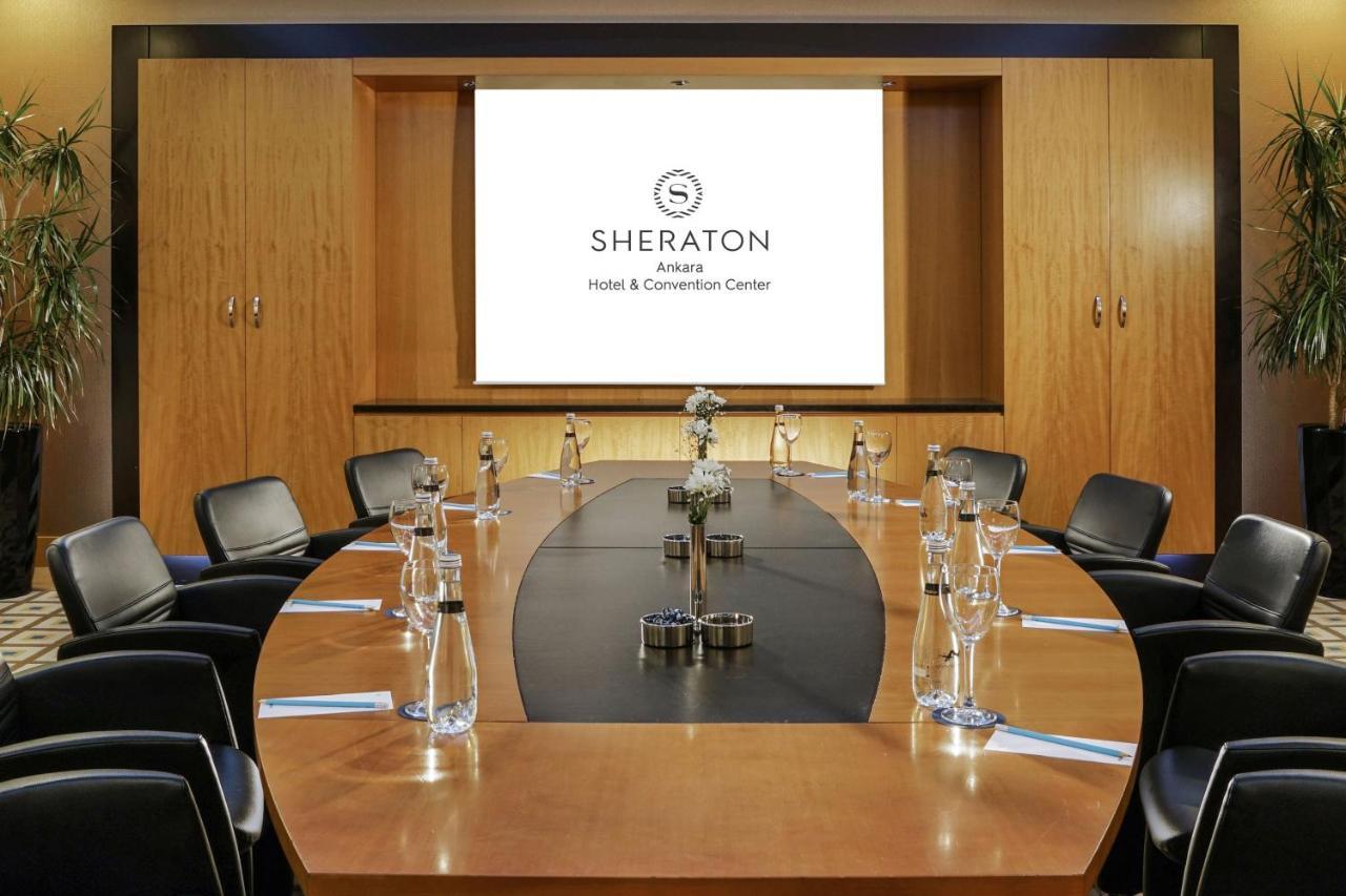 Sheraton & Convention Center Hotel 5*