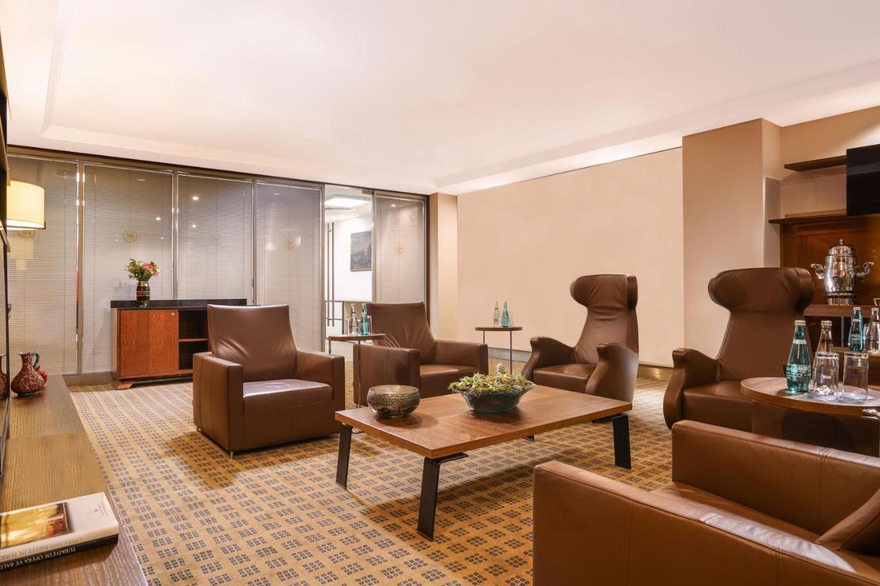 Sheraton & Convention Center Hotel 5*