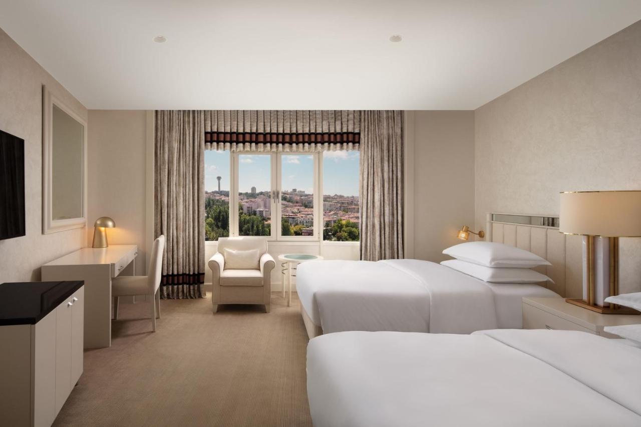 מלון Sheraton & Convention Center אנקרה